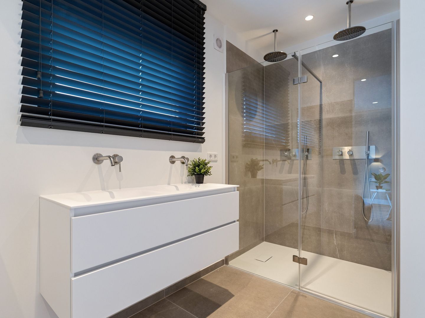 Rijksweg Zuid 107 A, Geleen foto-26