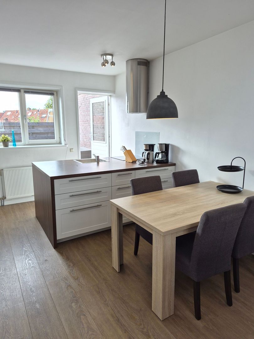 Hoofdstraat, Santpoort-Noord foto-7