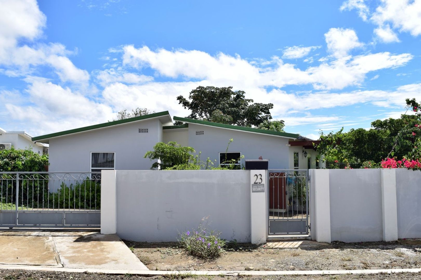 Kaya Torino 23, Brakkeput Mei Mei foto-0