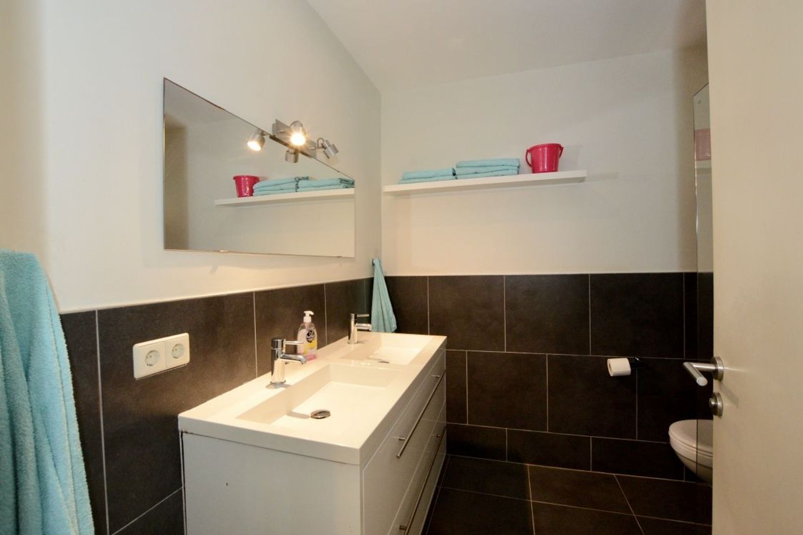 Kaya Kratos 10, Villapark Flamboyan foto-21