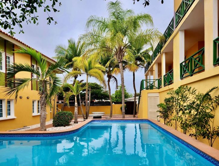 Terrasse a la Mer, Caracasbaaiweg 405-D3