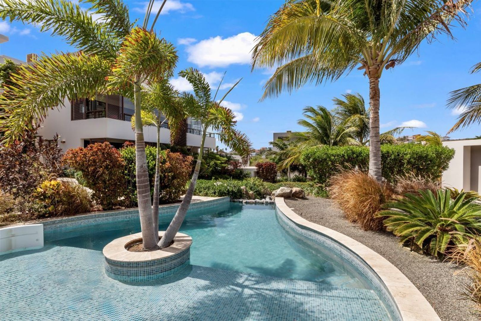 Jan Sofat LXRY Living A1, Jan Sofat foto-34