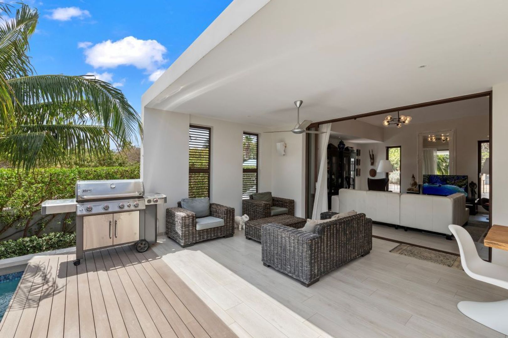 Jan Sofat LXRY Living A1, Jan Sofat foto-4