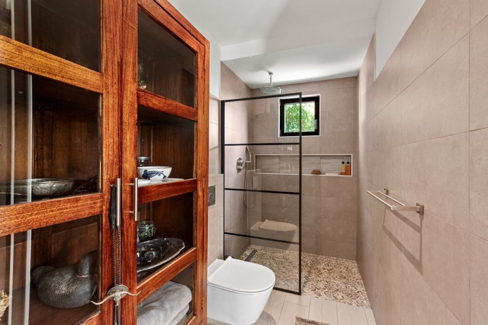 Jan Sofat LXRY Living A1, Jan Sofat foto-15