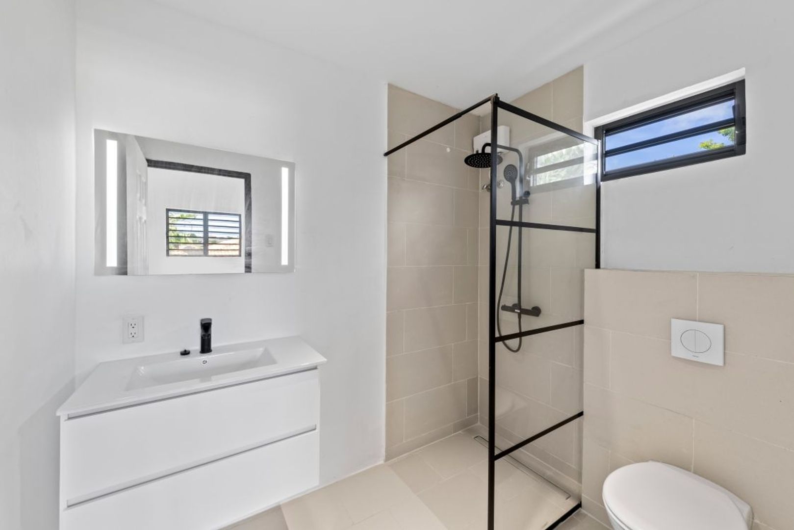 Kaya Tiriyo 14, Matancia foto-23