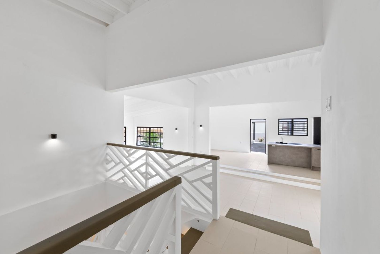 Kaya Tiriyo 14, Matancia foto-19