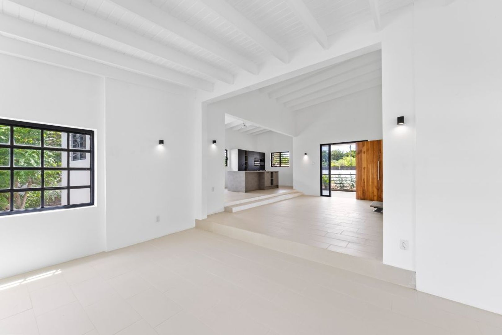 Kaya Tiriyo 14, Matancia foto-13