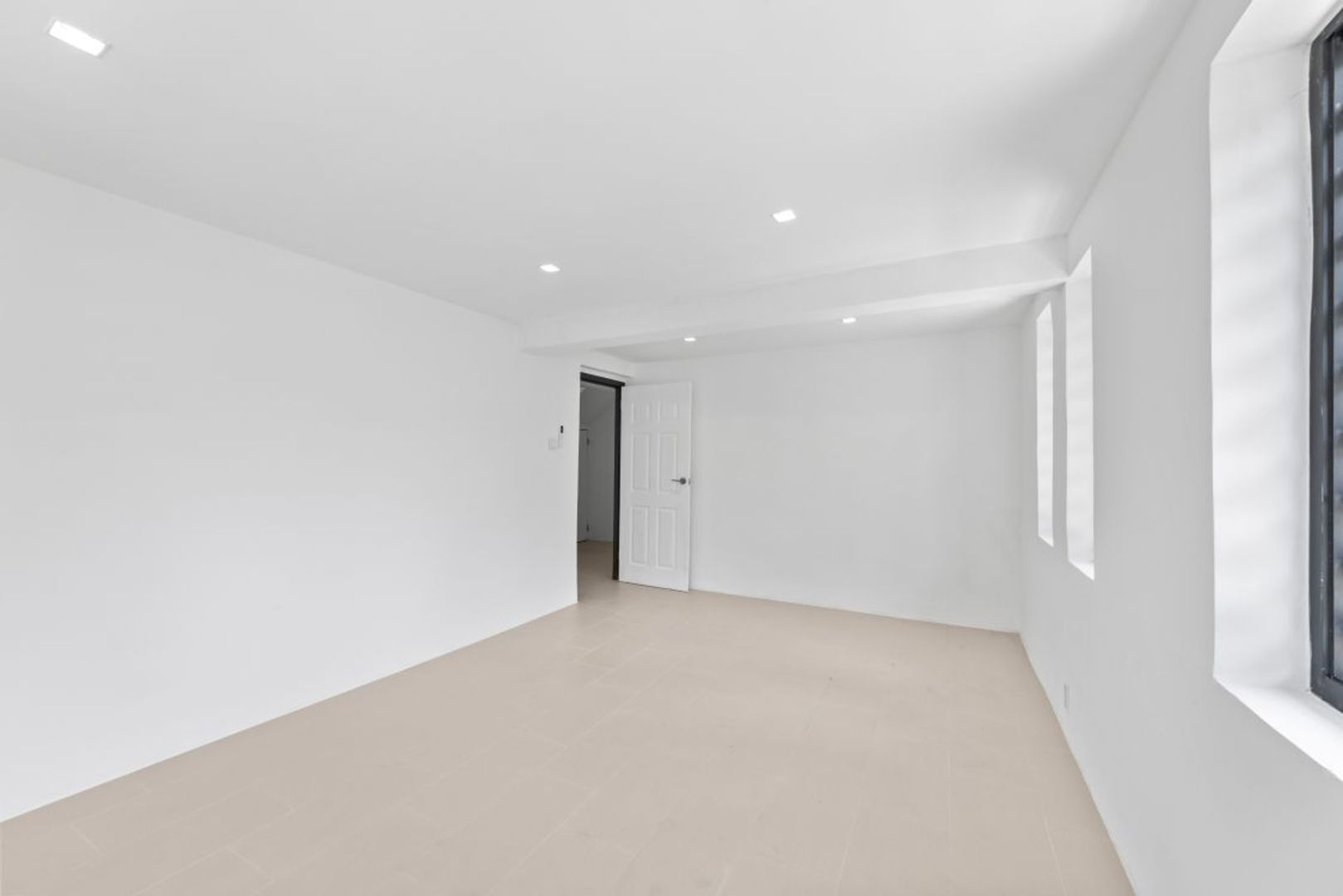 Kaya Tiriyo 14, Matancia foto-33