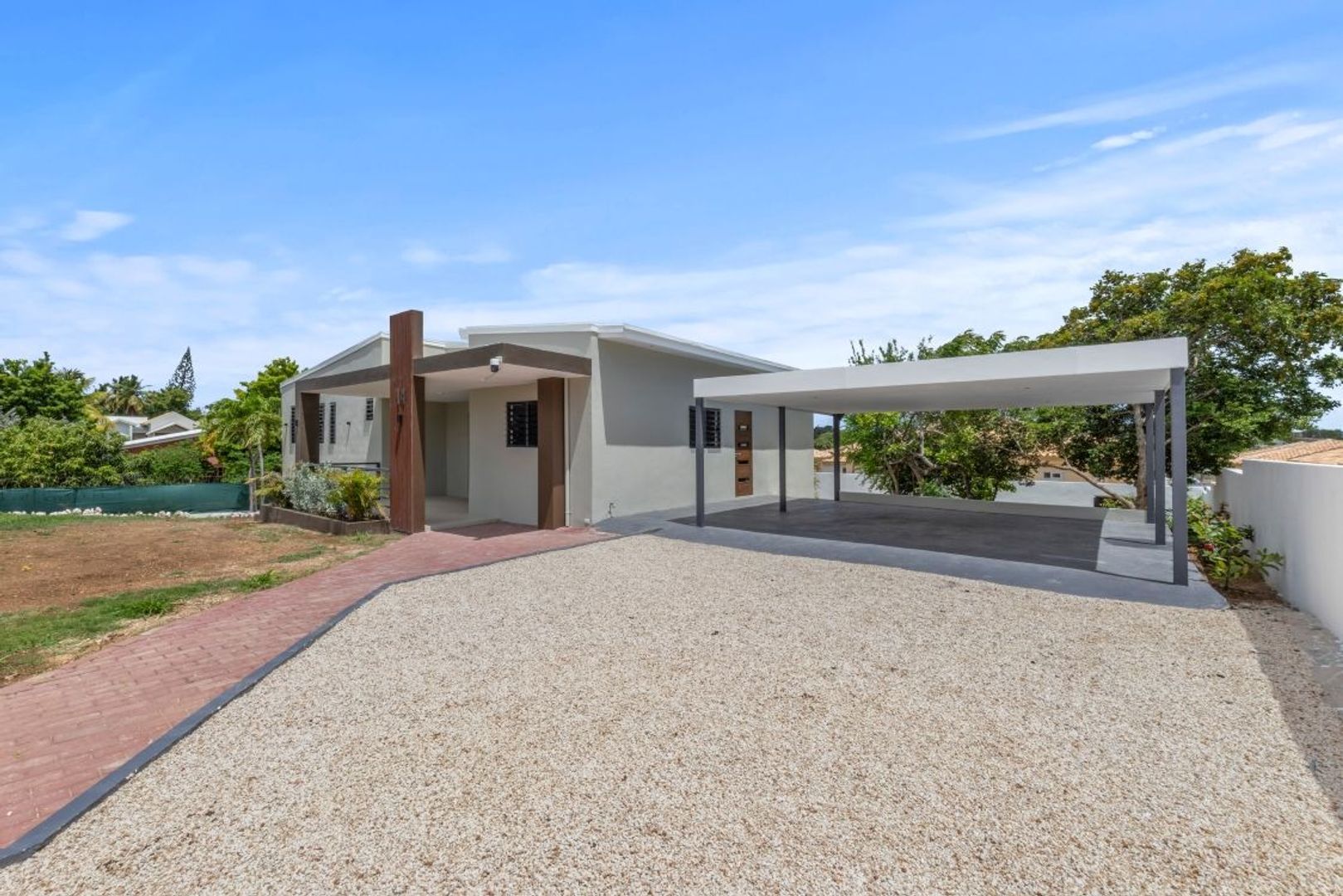 Kaya Tiriyo 14, Matancia foto-2