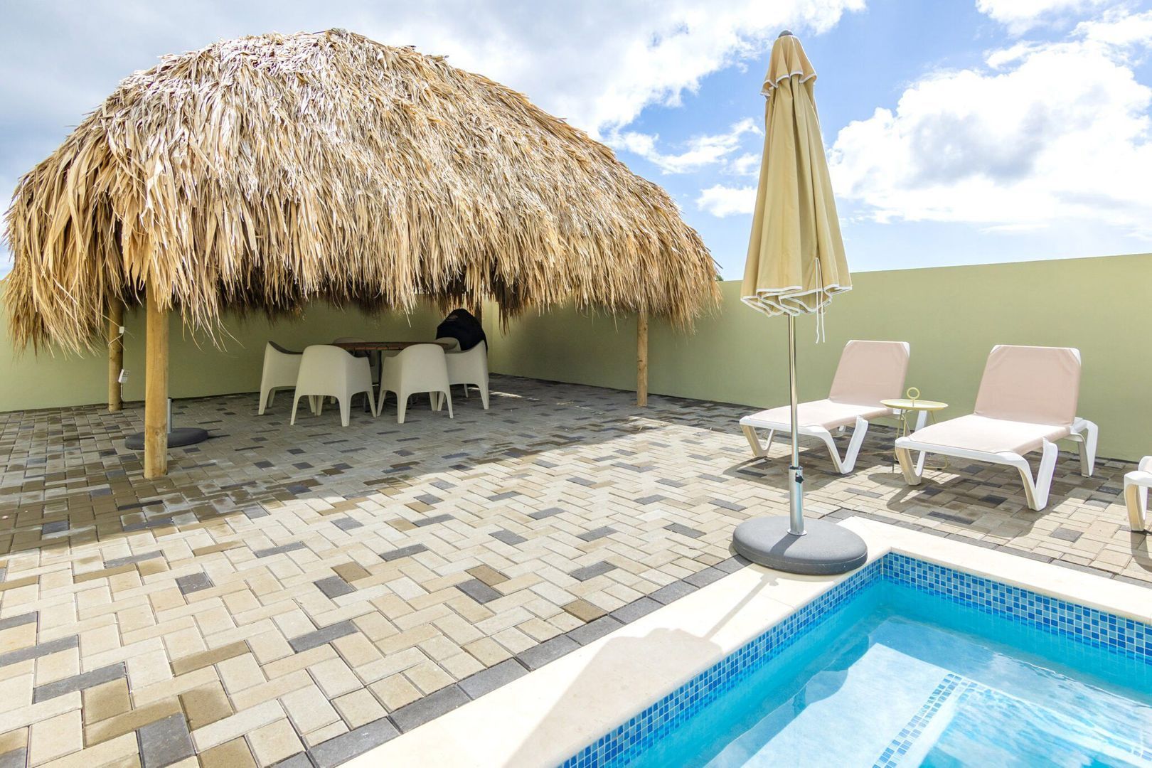 Elisabeth Resort, Mambo Beach foto-15