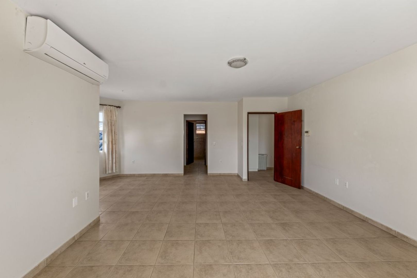 Vista Royal H-9, Jan Thiel foto-34