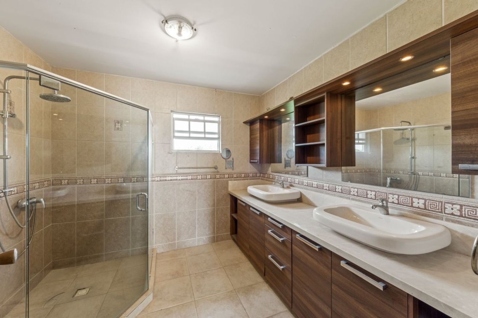 Vista Royal H-9, Jan Thiel foto-36