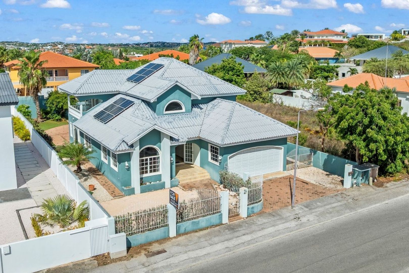 Vista Royal H-9, Jan Thiel foto-0