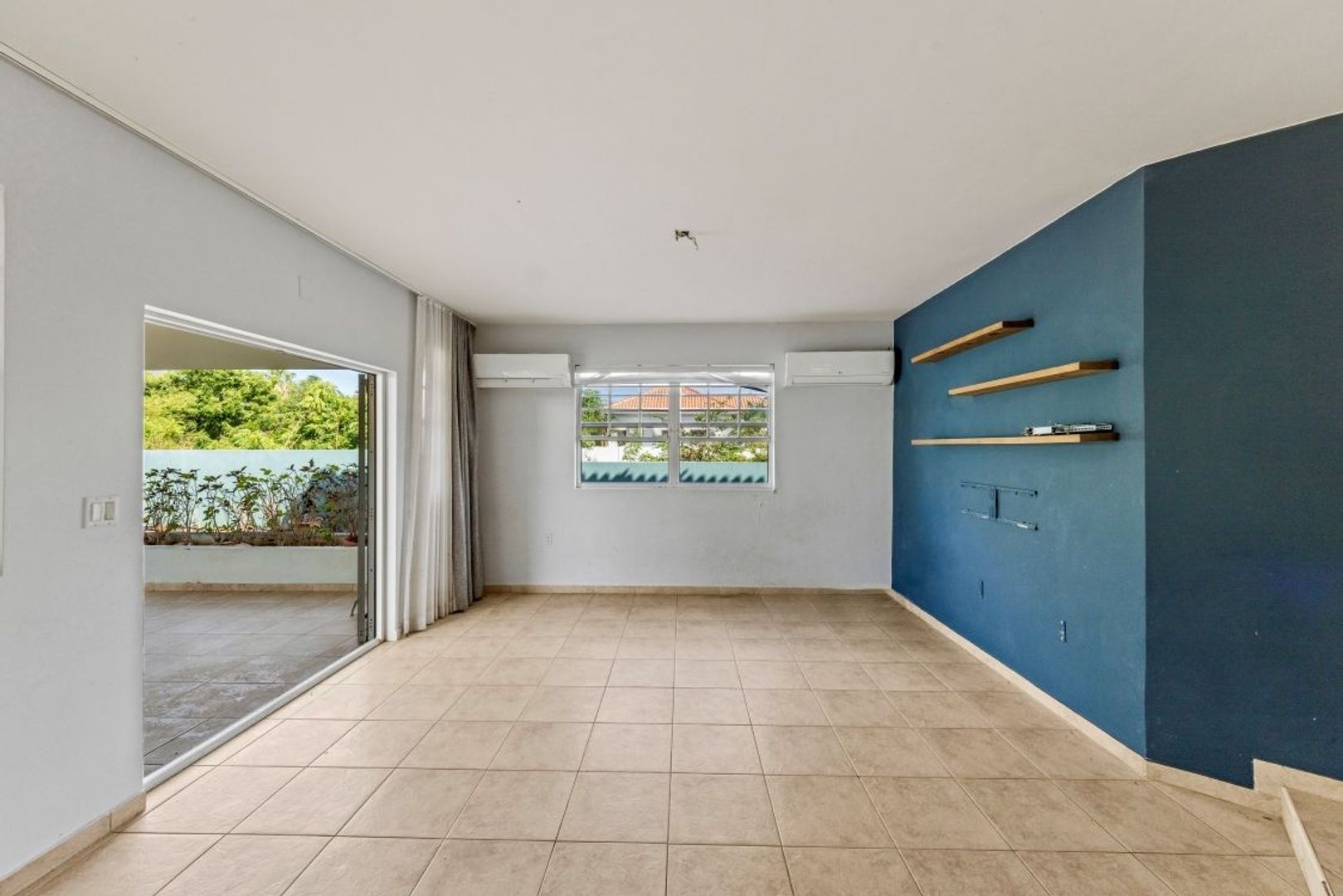 Vista Royal H-9, Jan Thiel foto-17