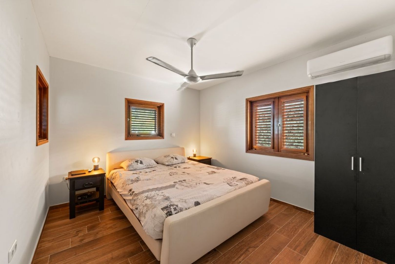 Kaya Kratos, Villapark Flamboyan foto-12