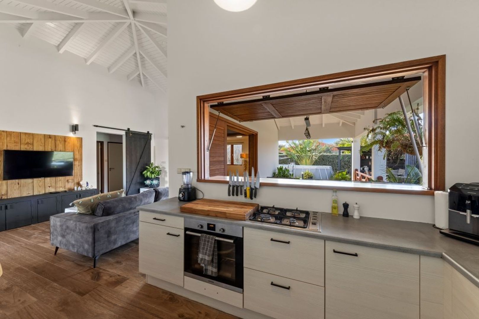 Kaya Kratos, Villapark Flamboyan foto-10