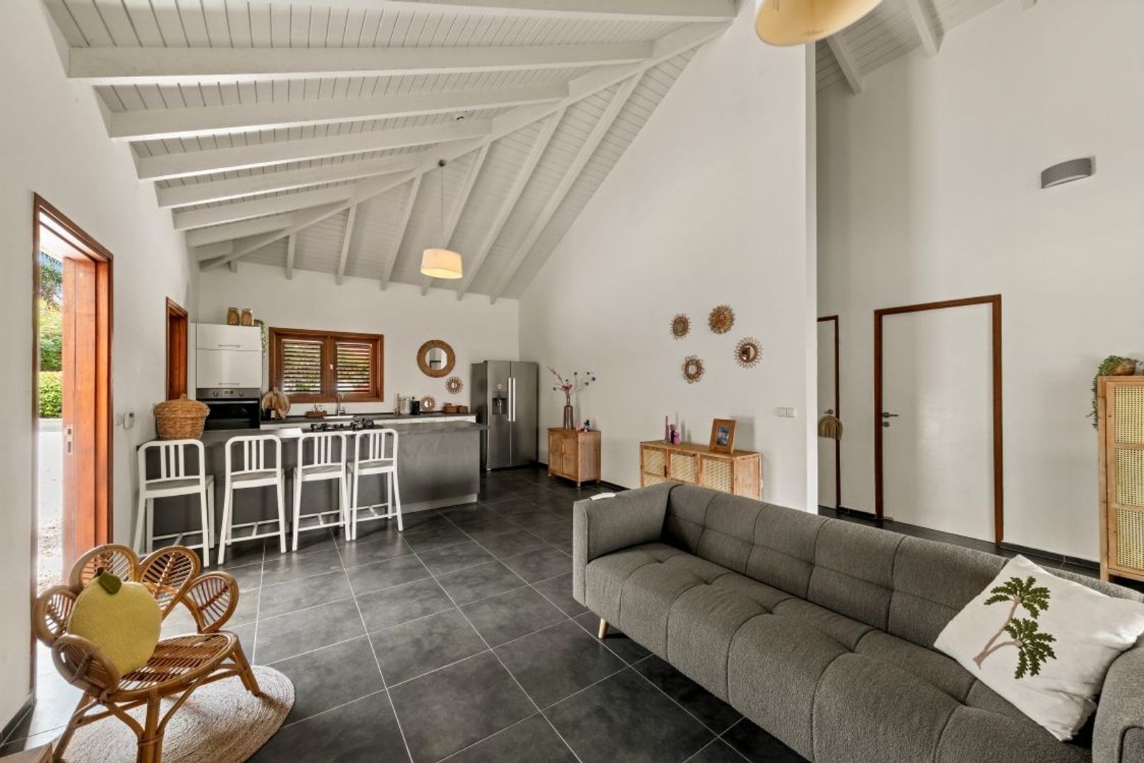 Kaya Kratos 10, Kwartje, Banda Ariba foto-18