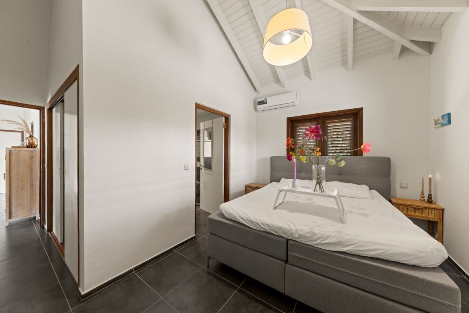 Kaya Kratos 10, Kwartje, Banda Ariba foto-22