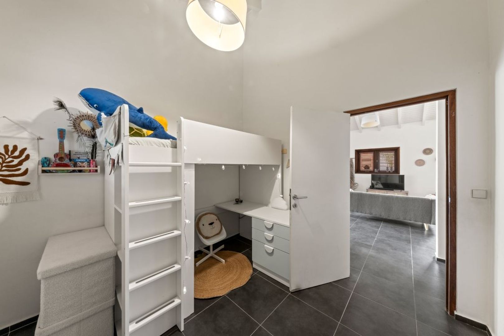 Kaya Kratos 10, Kwartje, Banda Ariba foto-24