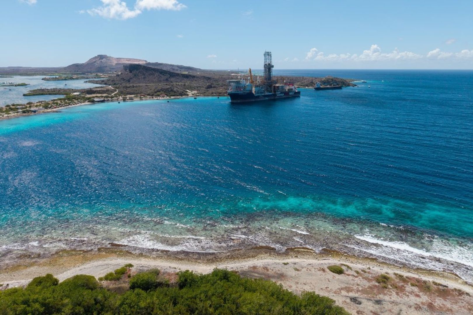 Vista Royal L-16, Kaya Artiko foto-11