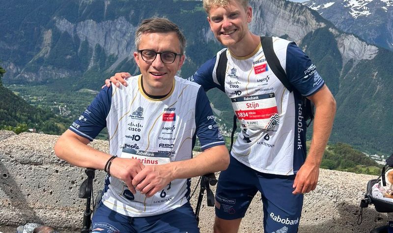 Marinus loopt de Alpe d'HuZes