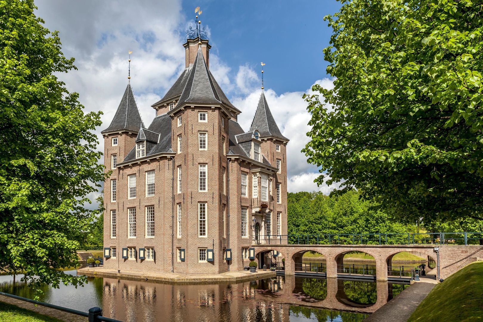 Kasteel Heemstede- Houten