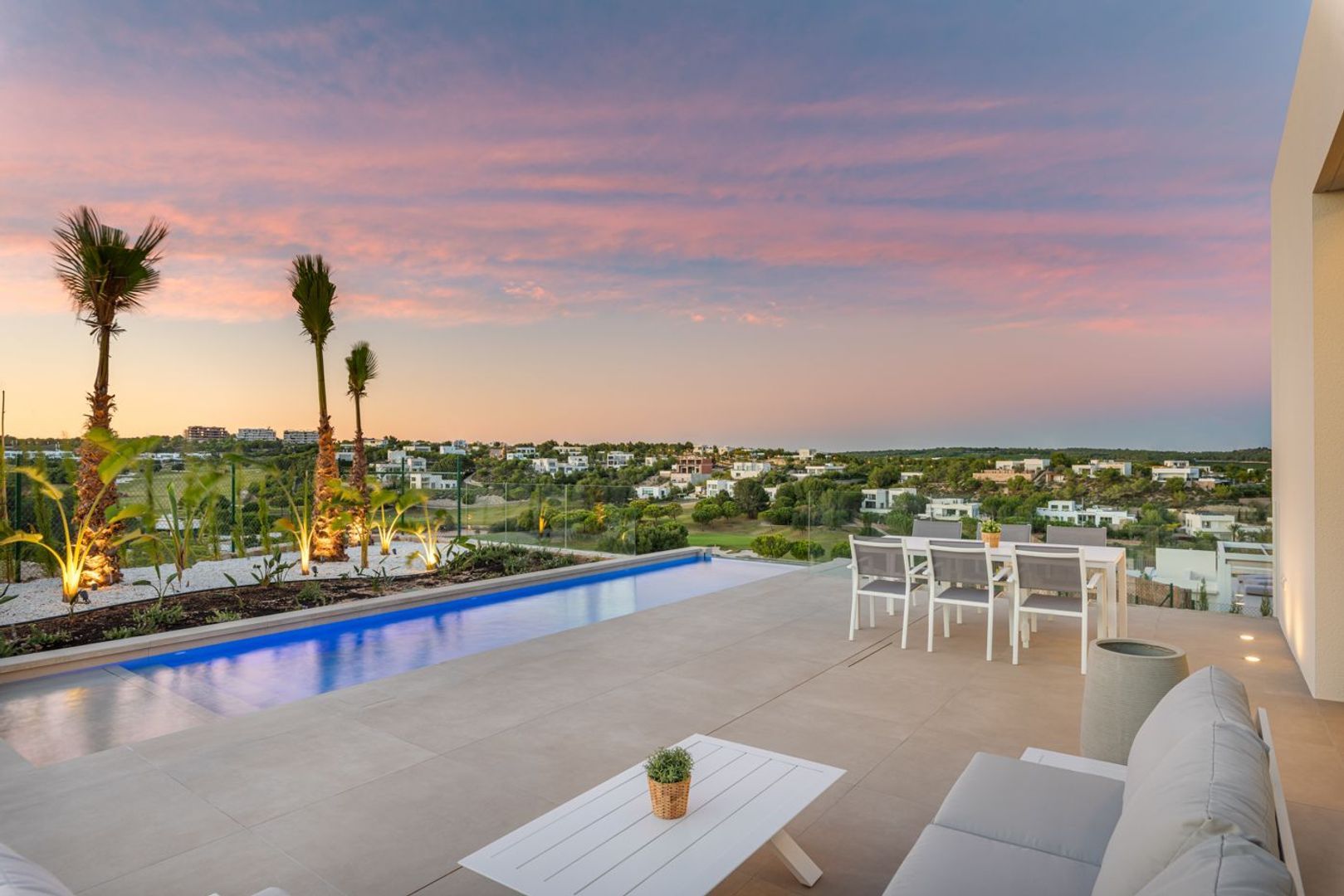 Impressive Villa Bright Patio for sale in Las Colinas Golf Resort, Orihuela foto-10