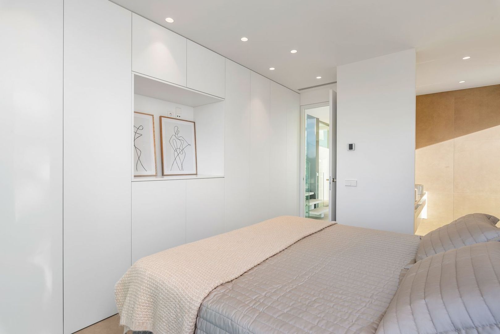 Impressive Villa Bright Patio for sale in Las Colinas Golf Resort, Orihuela foto-21