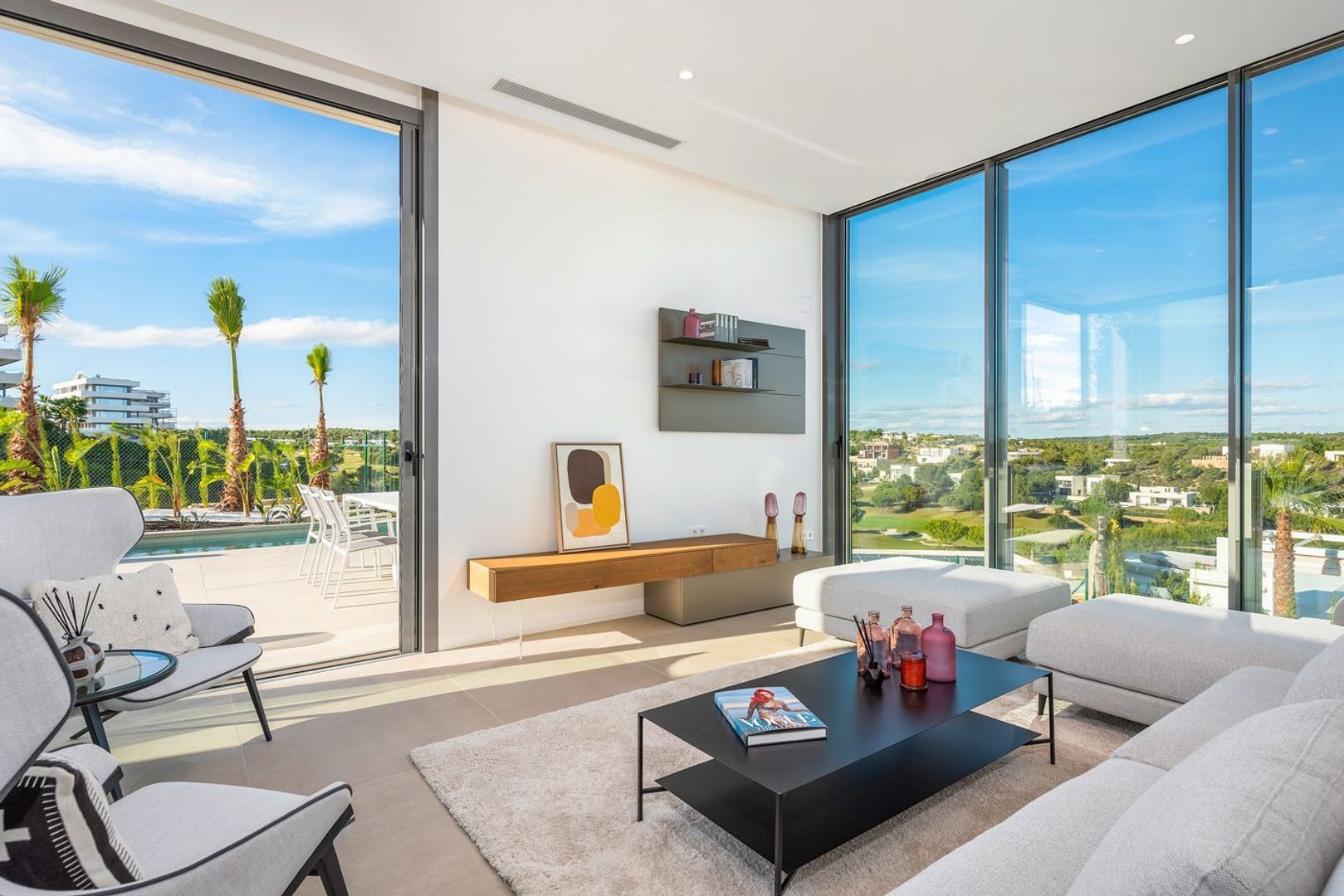 Impressive Villa Bright Patio for sale in Las Colinas Golf Resort, Orihuela foto-15