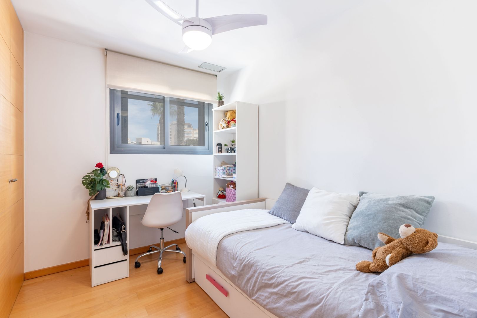 Exclusive and luxurious bungalow with elevator in El Faro 61, Alicante foto-17