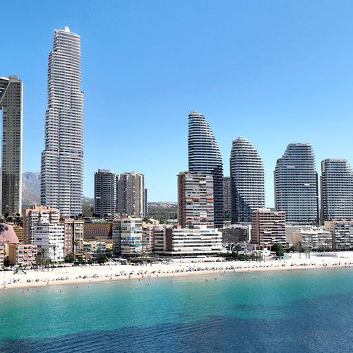 TM Tower Benidorm: Live in the Tallest Residential Building in Europe, Benidorm foto-1