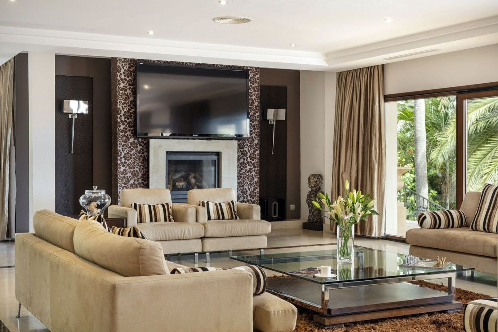 Bright villa with great views, Las Brisas, Málaga foto-6