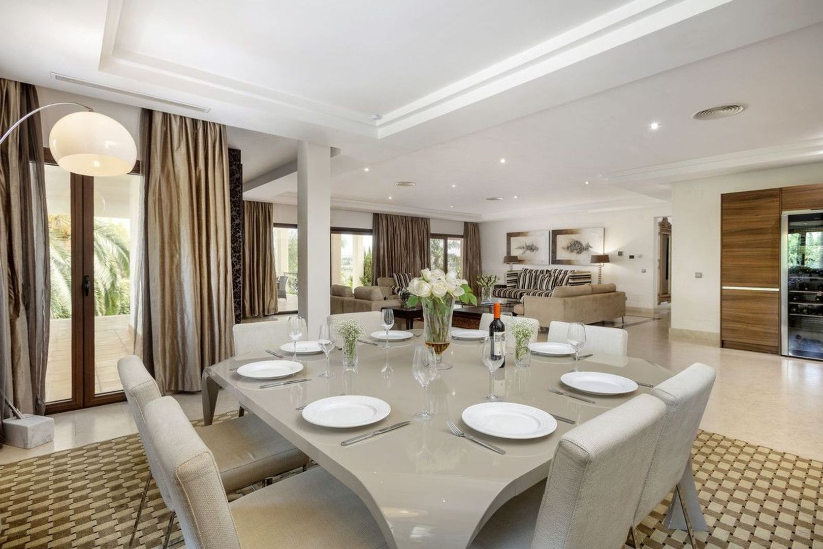 Bright villa with great views, Las Brisas, Málaga foto-9