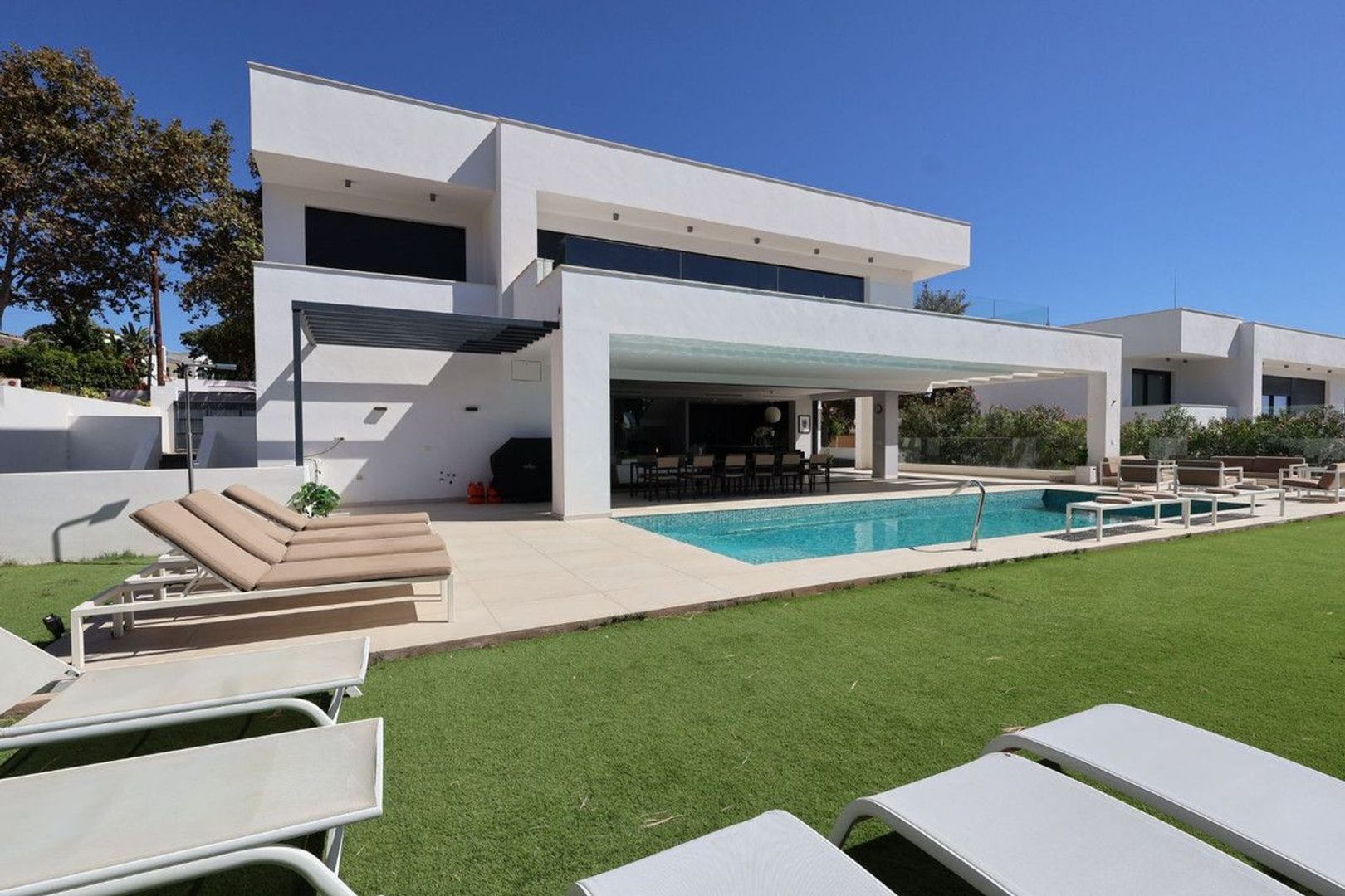 Exclusive villa near Puerto Marina, Benalmadena Costa foto-9