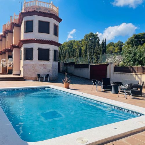 Elegant family villa with pool and sun terrace, Alfaz del Pi foto-1