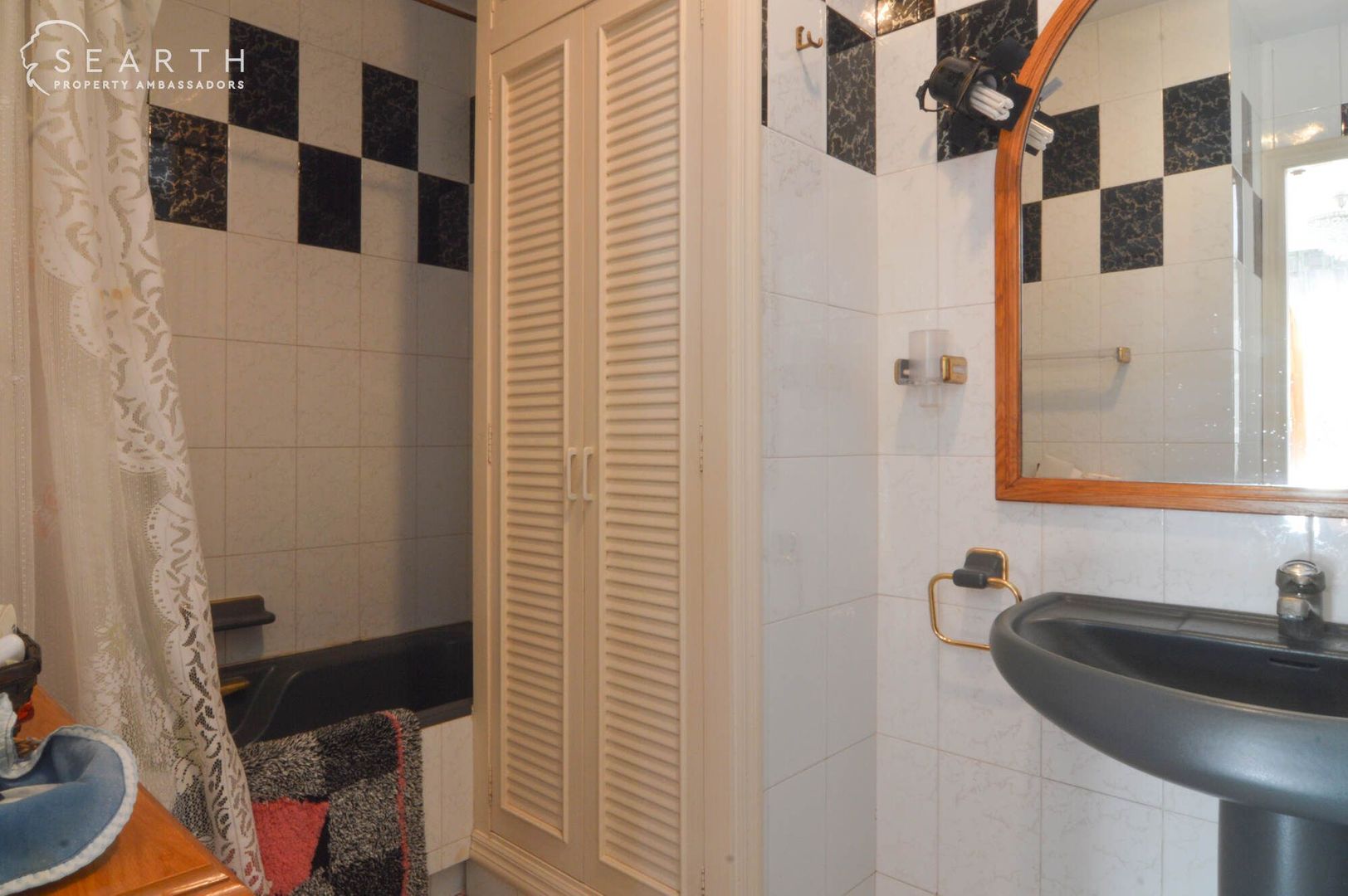 Beautiful villa, 190m from the beach, Barcelona South foto-30