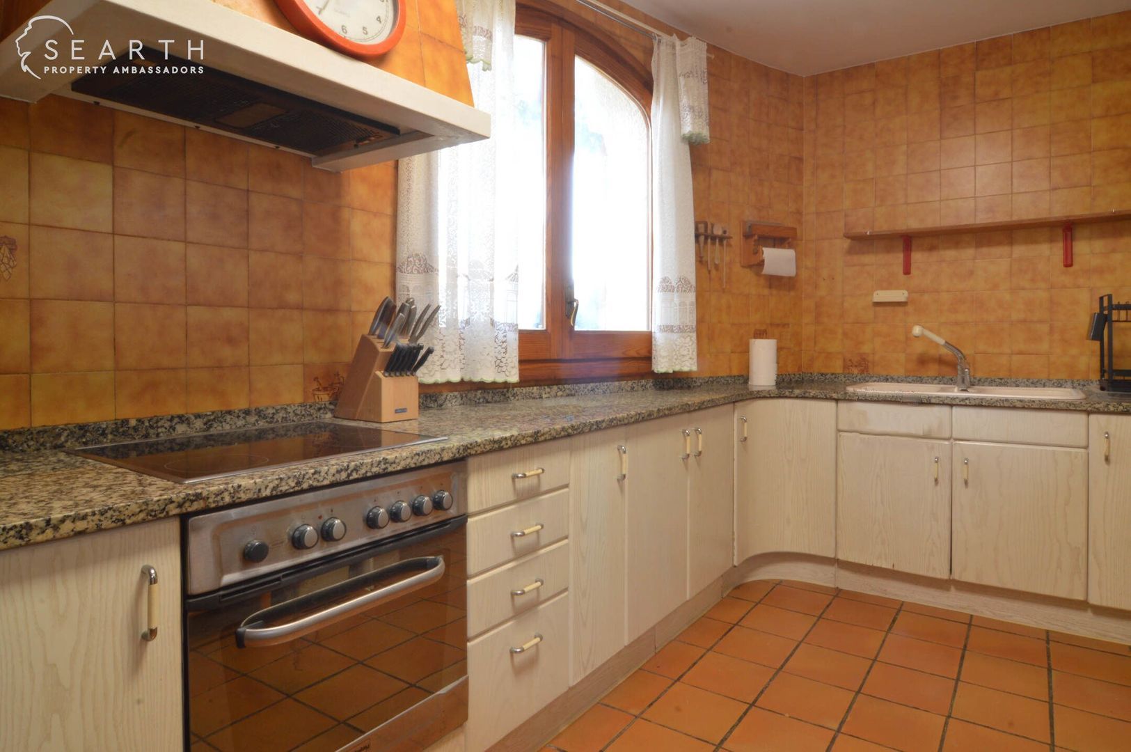 Beautiful villa, 190m from the beach, Barcelona South foto-23