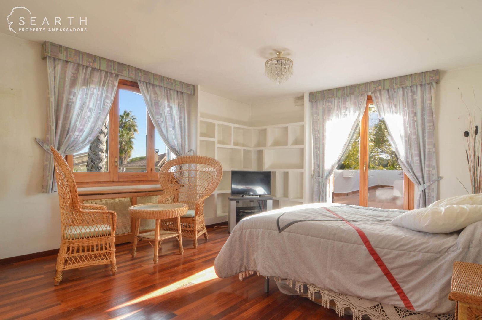 Beautiful villa, 190m from the beach, Barcelona South foto-28