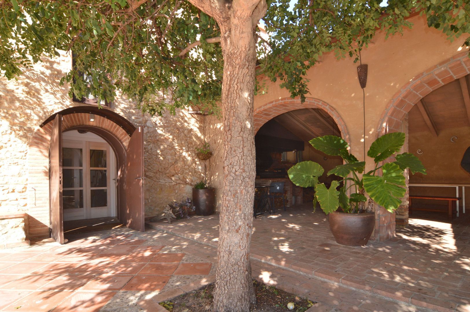 Characterful renovated Catalan masia, Barcelona (the winelands) foto-16