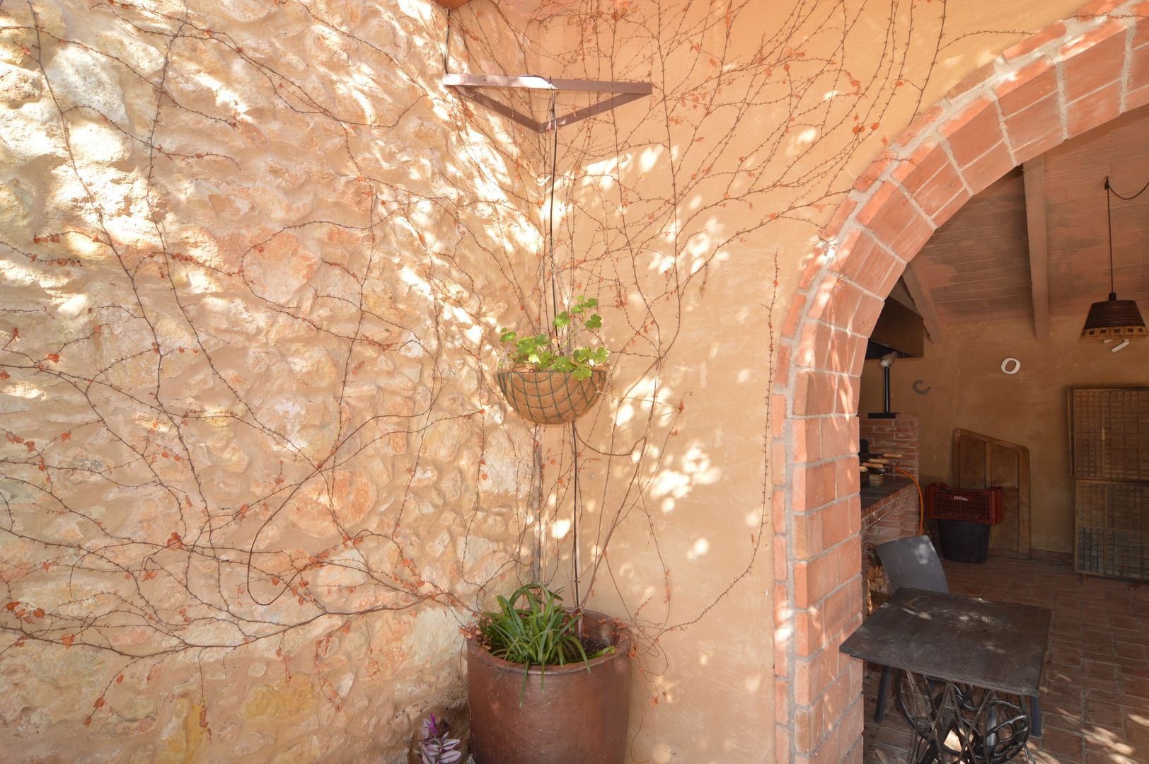 Characterful renovated Catalan masia, Barcelona (the winelands) foto-32