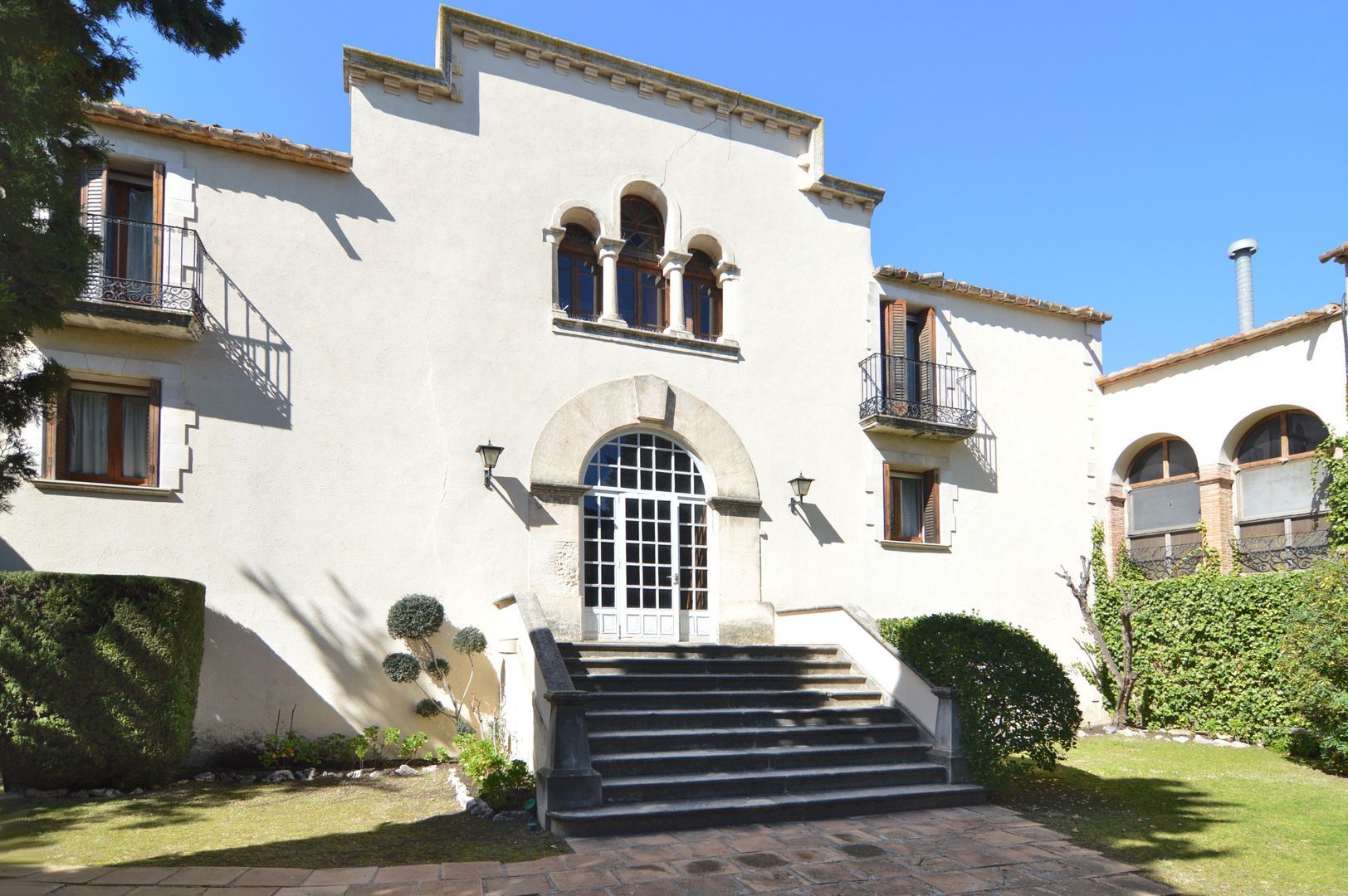 Palace AD1800 with tourist license, Barcelona (the winelands) foto-0