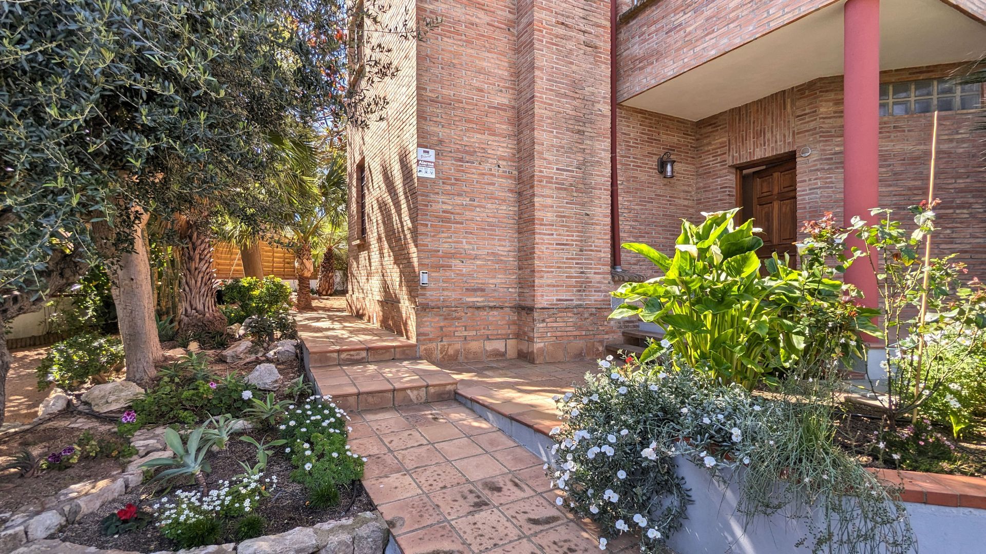 Captivating elegance, Vilanova i la Geltru (Barcelona South) foto-43