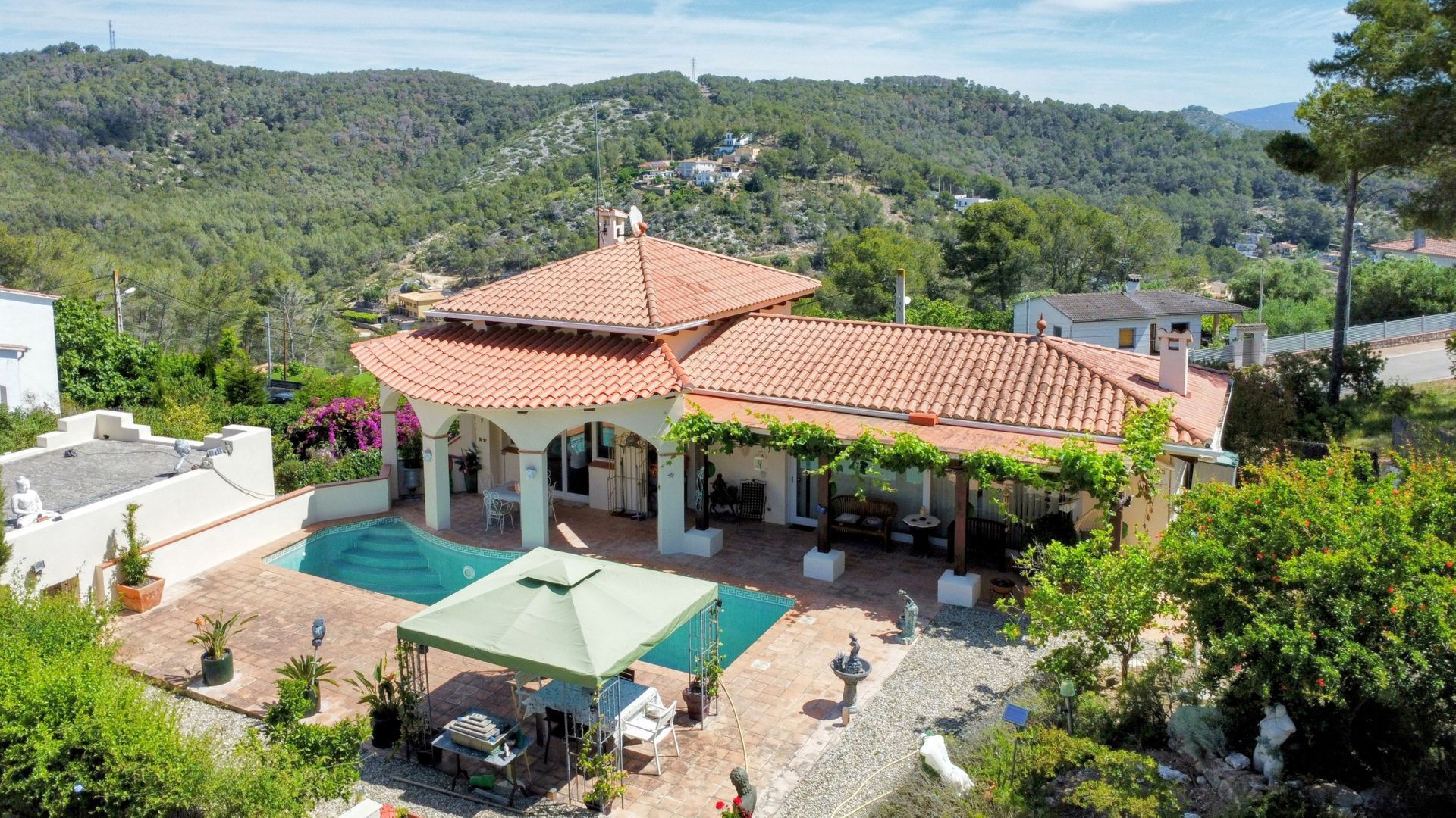 Stunning Toscana-Inspired Villa, Sitges Hills (Barcelona) foto-4