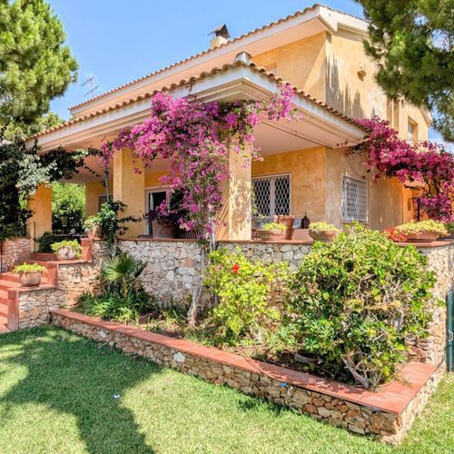 Beautiful villa by the beach, Calafell foto-1