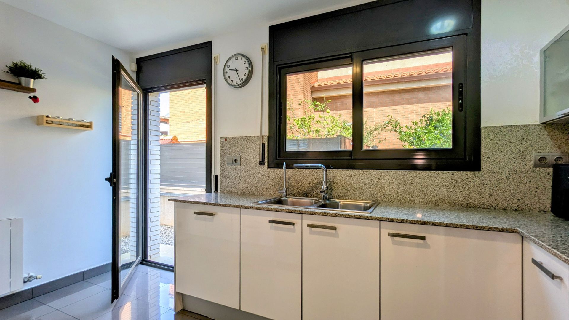 Stylish house, Cunit foto-16