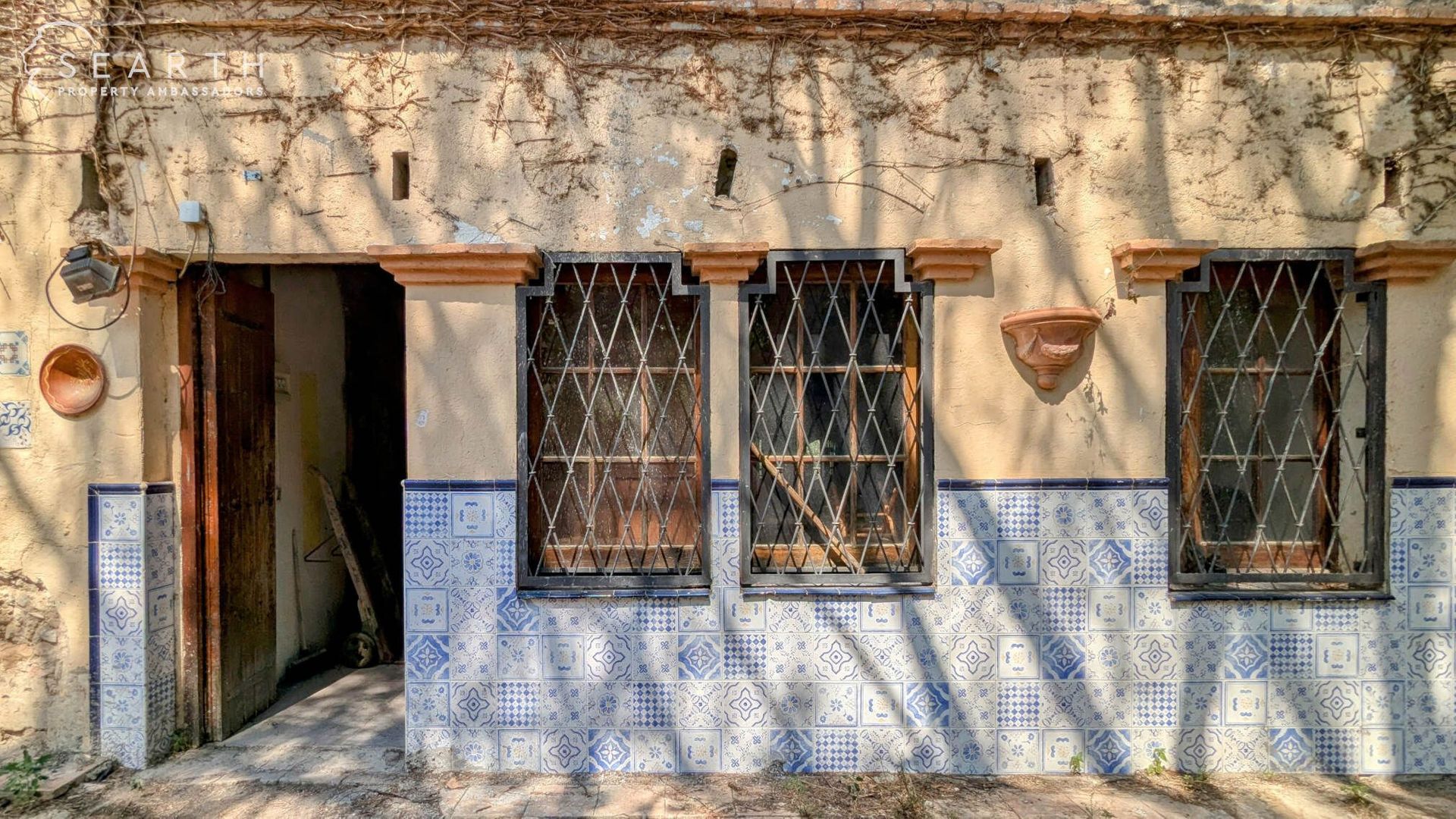 Nestled in the Catalan winelands, Alt Penedès foto-12