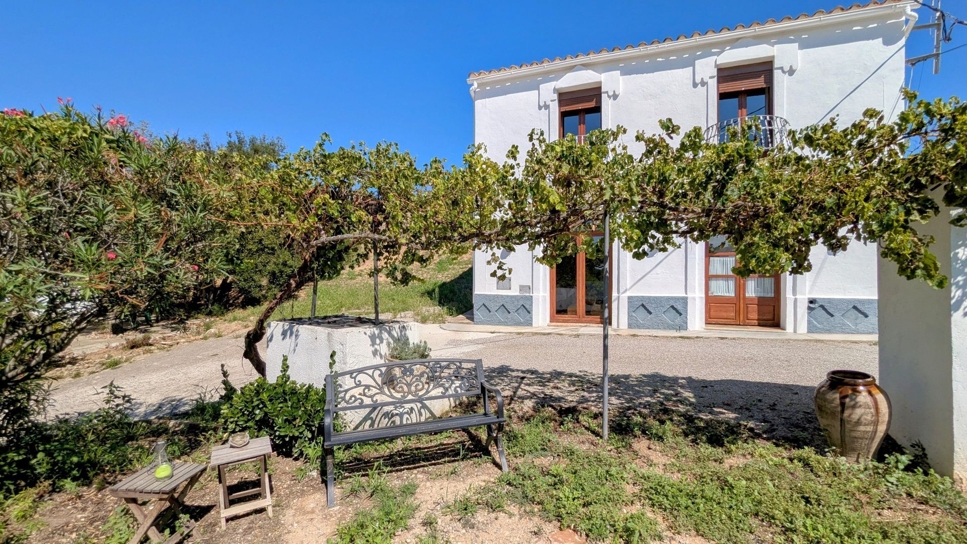 Fully tourist licensed, Barcelona (the winelands) foto-33