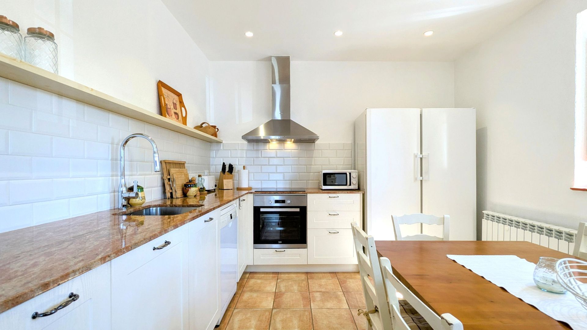 Fully tourist licensed, Barcelona (the winelands) foto-20