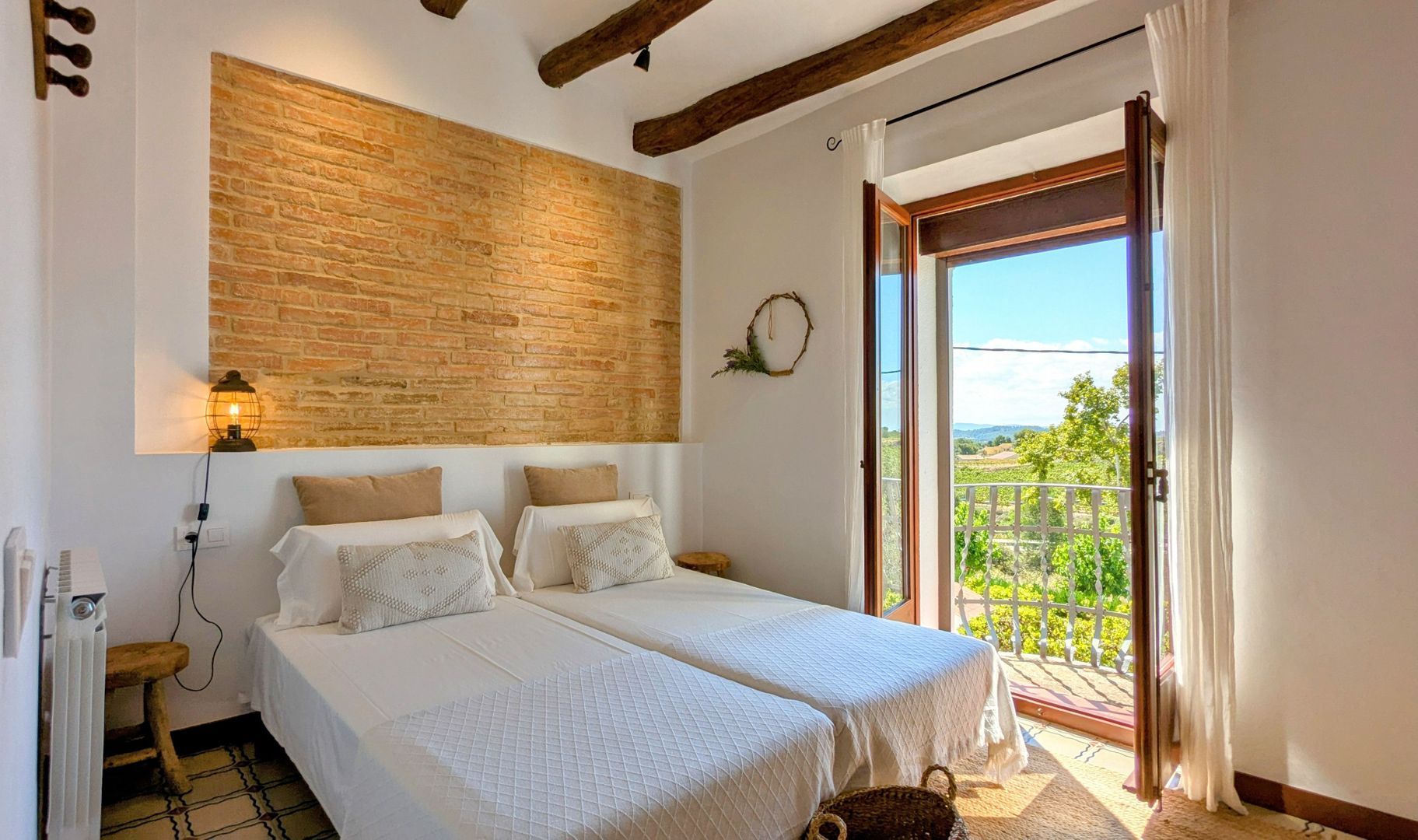 Fully tourist licensed, Barcelona (the winelands) foto-30