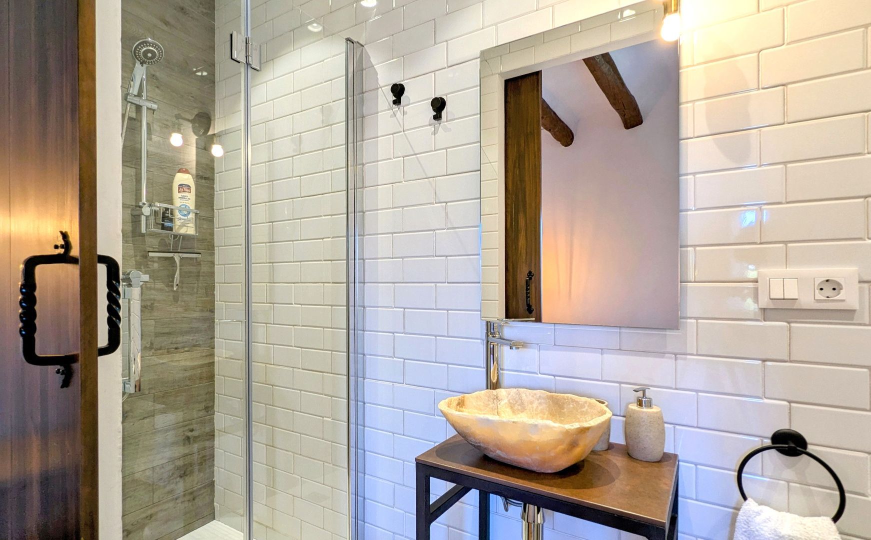 Fully tourist licensed, Barcelona (the winelands) foto-29